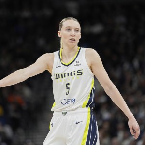 🏀飞翼vs梦想前瞻：梦想背靠背作战，飞翼欲在主场取得两连胜