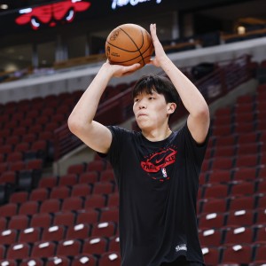 开拓者2K能力值更新：杨瀚森70不变 霍勒迪-1降至82 格兰特-1至82