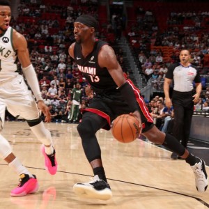 新葡京娱乐-阿德巴约21+8字母哥31分 热火主场力克雄鹿7连胜